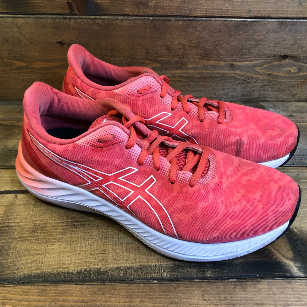 Asics Womens Gel Excite 8 1012b085 Coral Red Running Shoes Sneakers Size 9